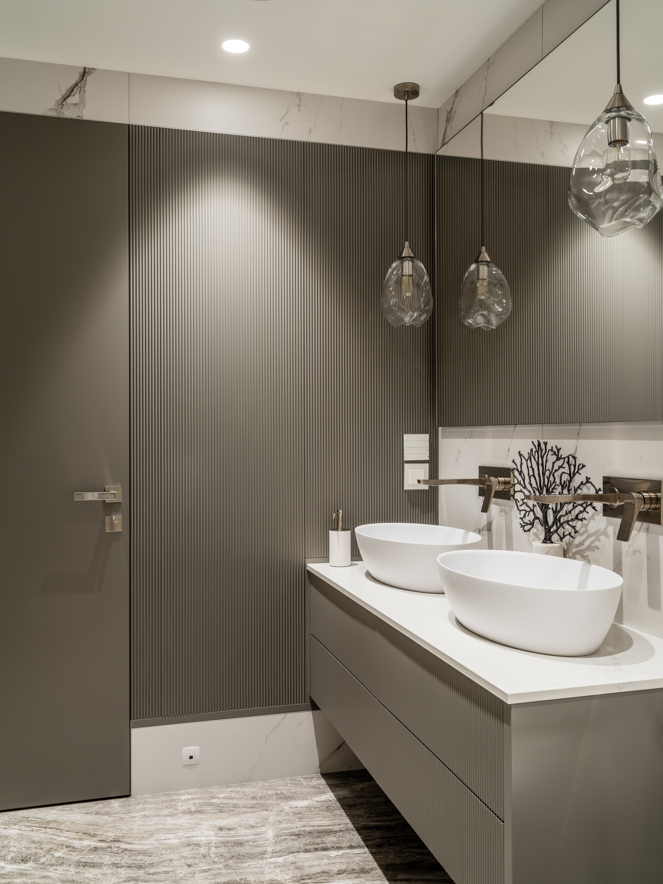 Анна Сахарова